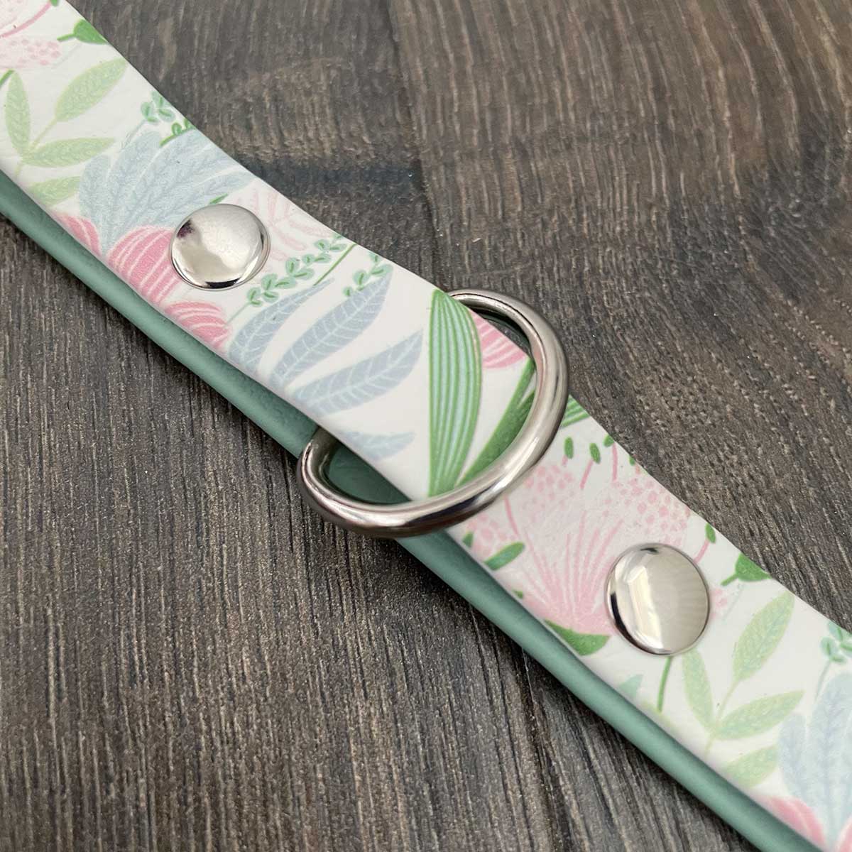 By The Riverside Patterned Dog Collar